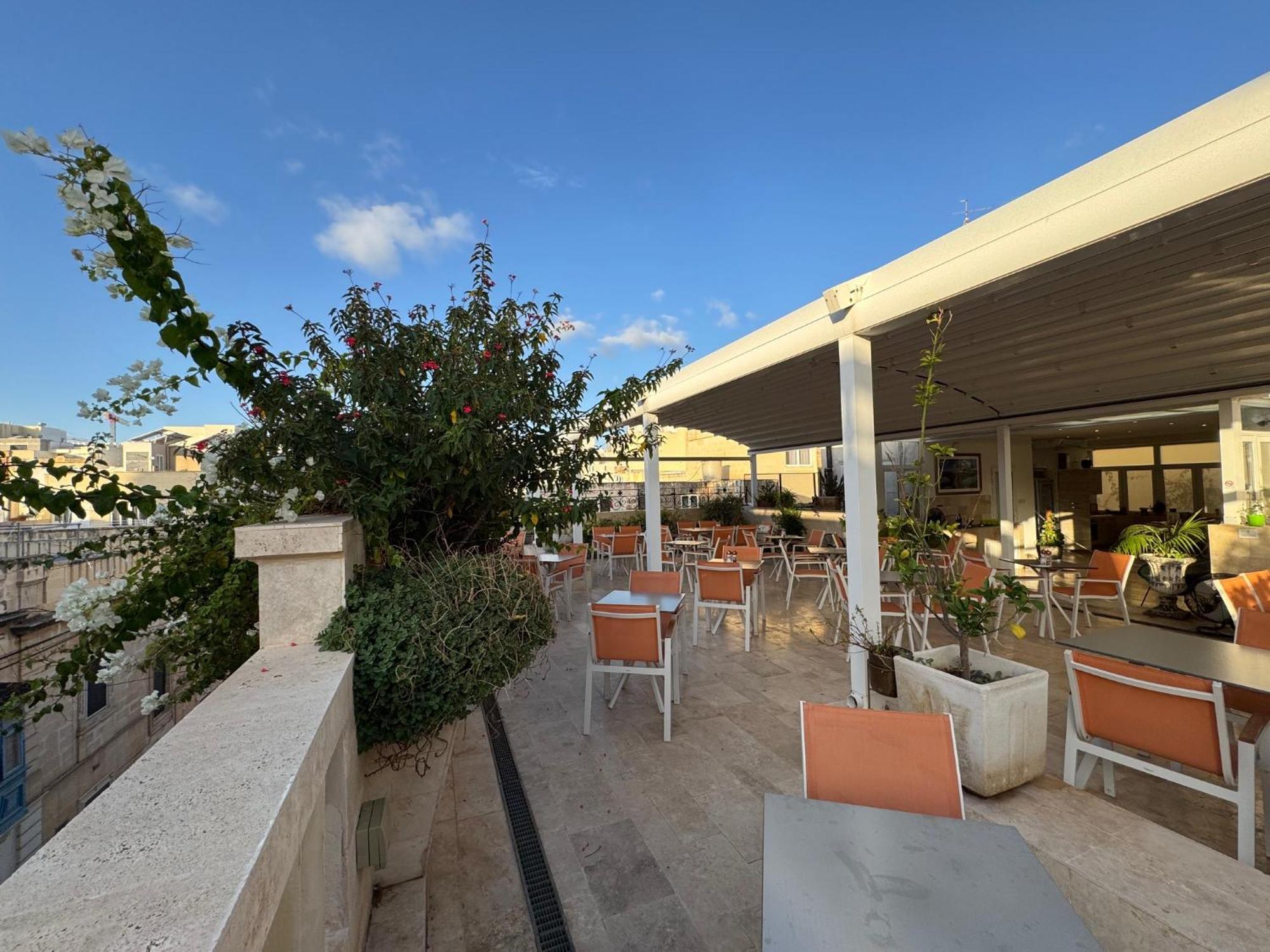 Hotel The Maltese Sun Sliema Exterior foto